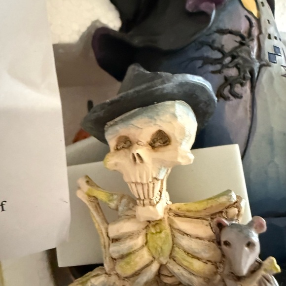 Jim Shore Halloween Ghostly, Ghastly Greetings rotating figurine - Picture 7 of 10
